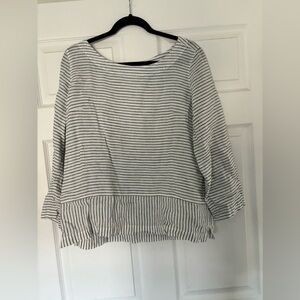 Tahari, Women’s Large, White Gray Striped